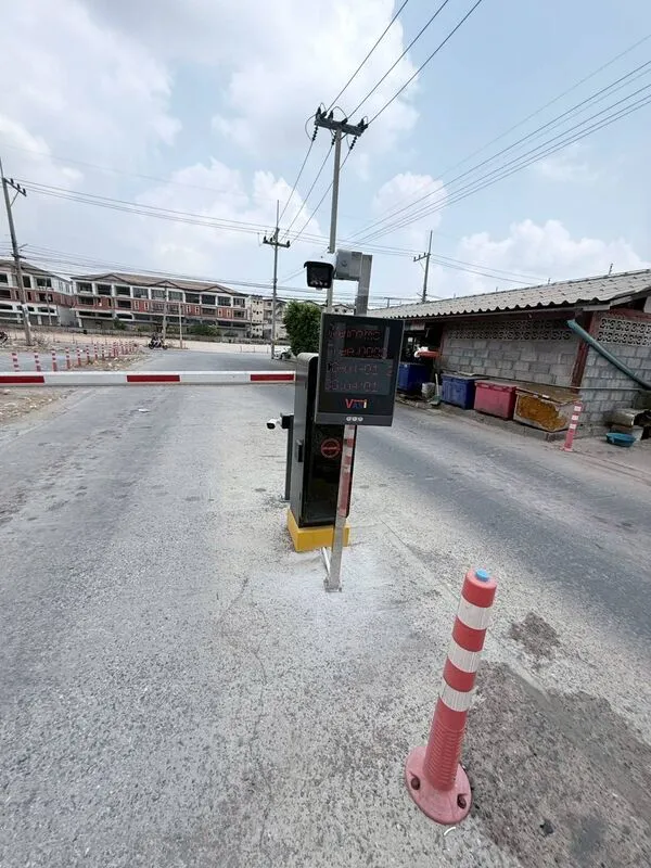 พระปิ่น 7 LPR 3